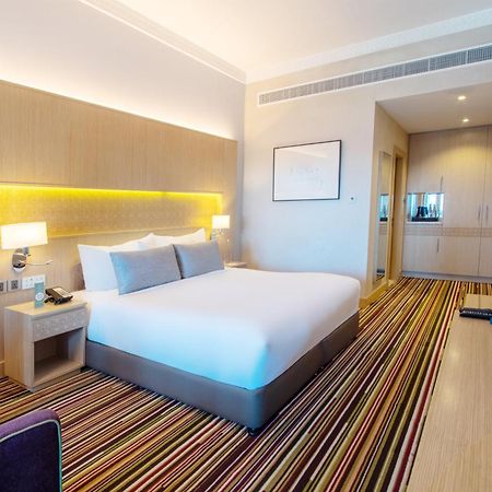 Dusit D2 Kenz Hotel Dubai Exterior foto