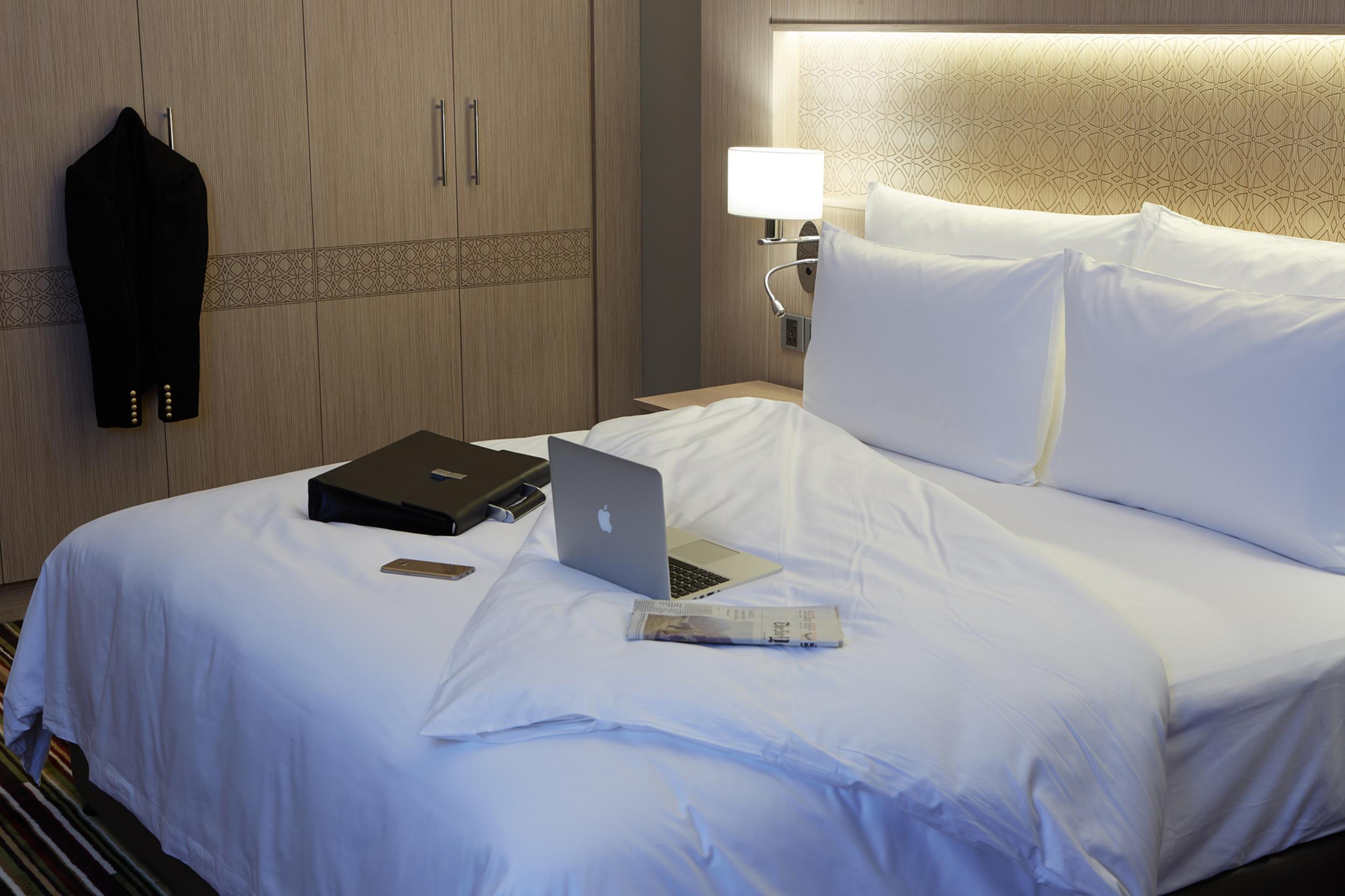 Dusit D2 Kenz Hotel Dubai Exterior foto