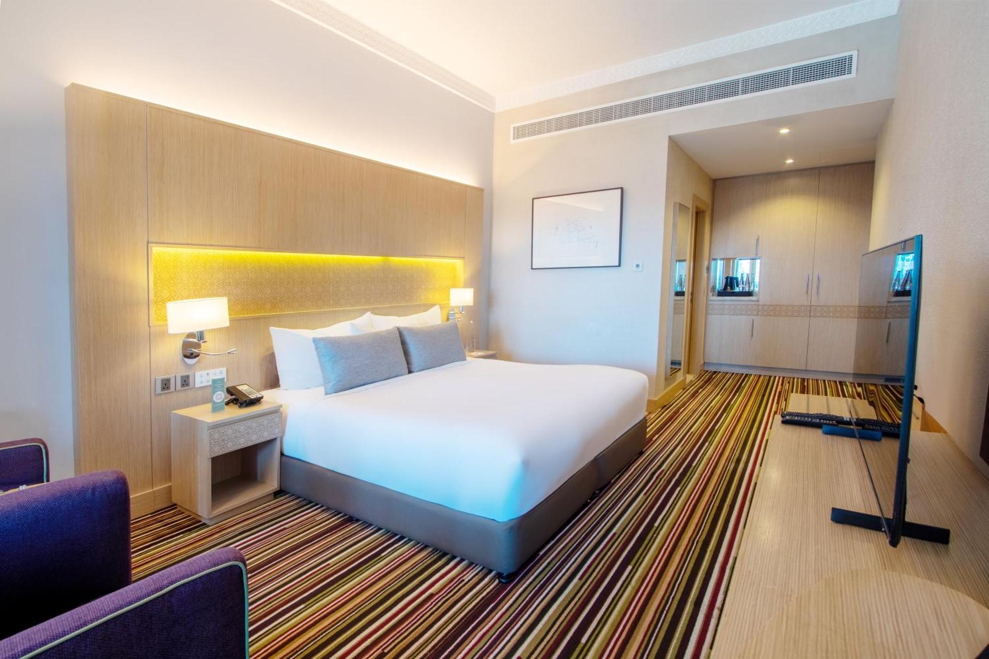 Dusit D2 Kenz Hotel Dubai Exterior foto
